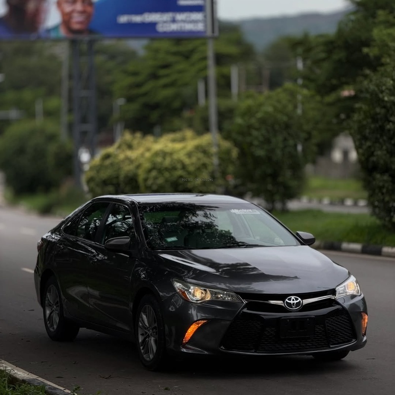 Foreign Used Toyota Camry SE 2015 – Super Clean & Sharp image
