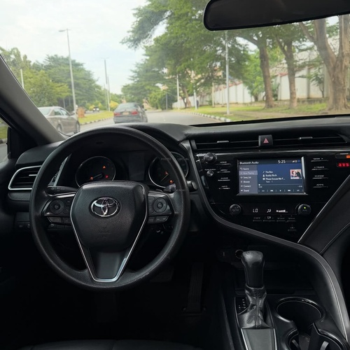 Foreign Used Toyota Camry SE 2018 – Super Clean & Sporty Sedan