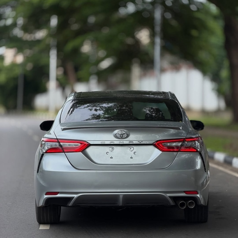 Foreign Used Toyota Camry SE 2018 – Super Clean & Sporty Sedan image
