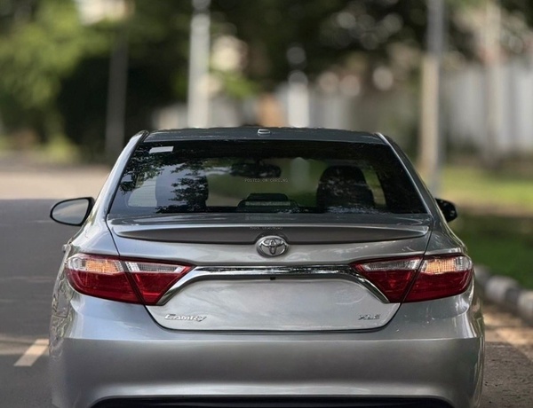 Foreign Used Toyota Camry XLE 2015 – Great Deal in Abuja