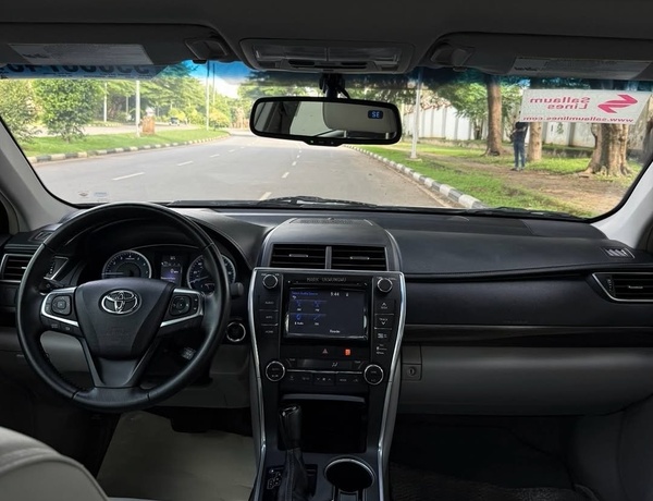 Foreign Used Toyota Camry XLE 2015 – Great Deal in Abuja
