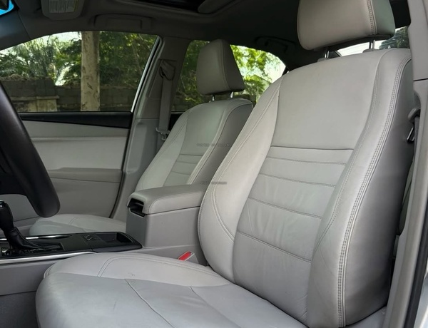 Foreign Used Toyota Camry XLE 2015 – Great Deal in Abuja
