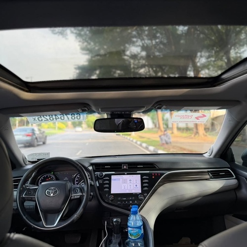 2018 TOYOTA CAMRY XLE – FOREIGN USED | FULL LUXURY SEDAN 