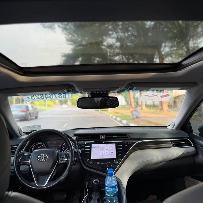 2018 TOYOTA CAMRY XLE – FOREIGN USED | FULL LUXURY SEDAN  image