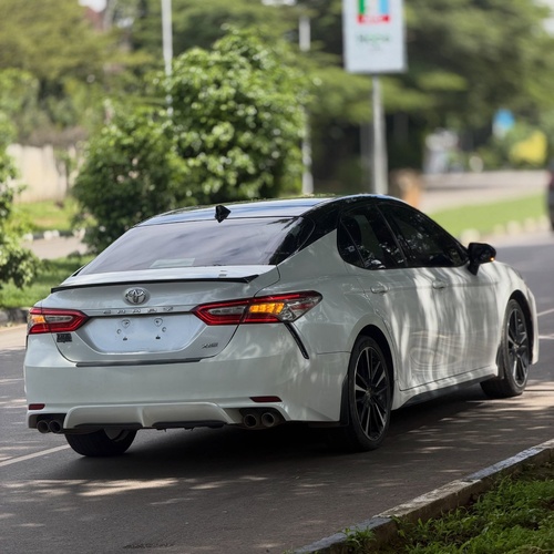 Foreign Used Toyota Camry XSE 2019 in Abuja