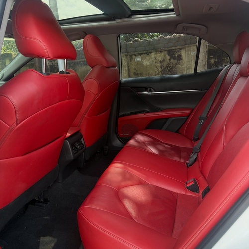 Foreign Used Toyota Camry XSE 2019 in Abuja