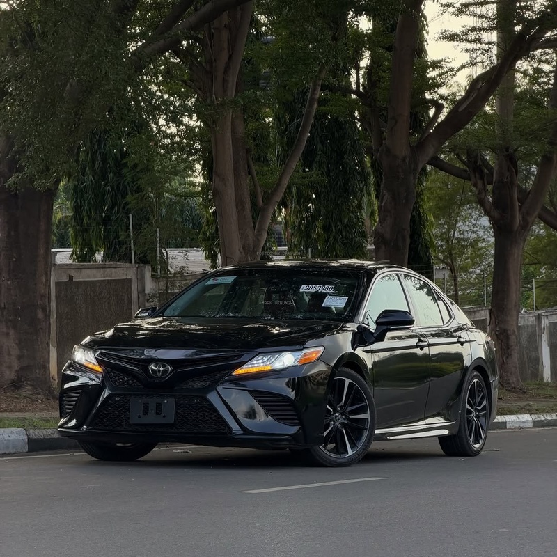 2018 TOYOTA CAMRY XSE – FOREIGN USED | SPORT LUXURY SEDAN image
