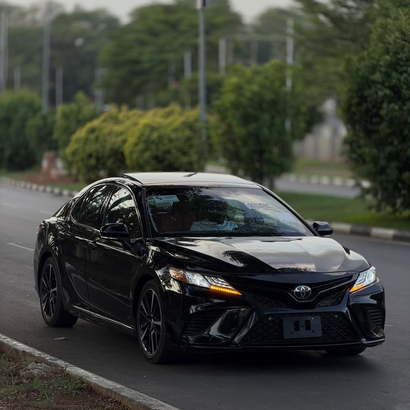 2018 TOYOTA CAMRY XSE – FOREIGN USED | SPORT LUXURY SEDAN image