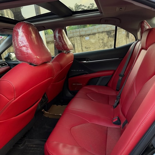 2018 TOYOTA CAMRY XSE – FOREIGN USED | SPORT LUXURY SEDAN