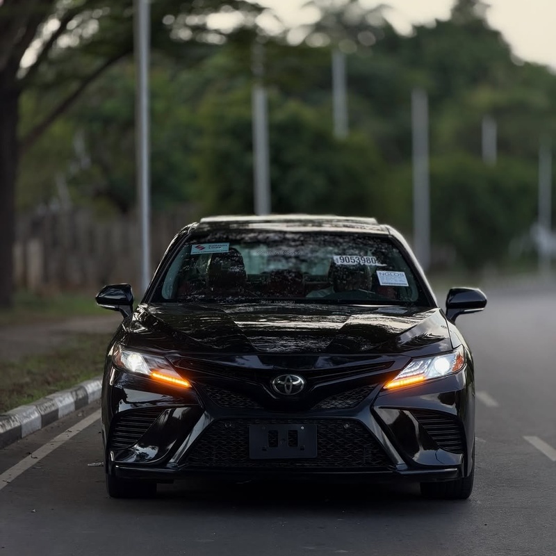2018 TOYOTA CAMRY XSE – FOREIGN USED | SPORT LUXURY SEDAN image