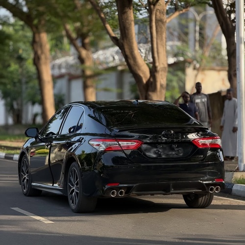 2021 TOYOTA CAMRY XSE – FOREIGN USED | PREMIUM SPORT LUXURY SEDAN