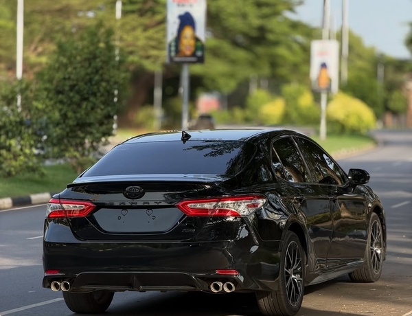 2021 TOYOTA CAMRY XSE – FOREIGN USED | PREMIUM SPORT LUXURY SEDAN