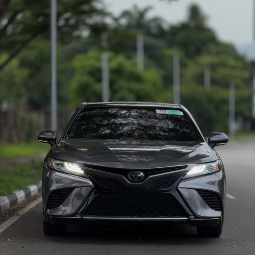 Foreign Used Toyota Camry XSE 2018– Super Clean & Sharp
