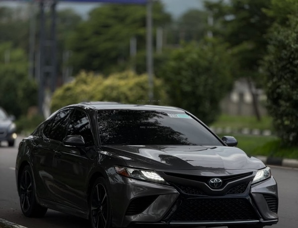 Foreign Used Toyota Camry XSE 2018– Super Clean & Sharp