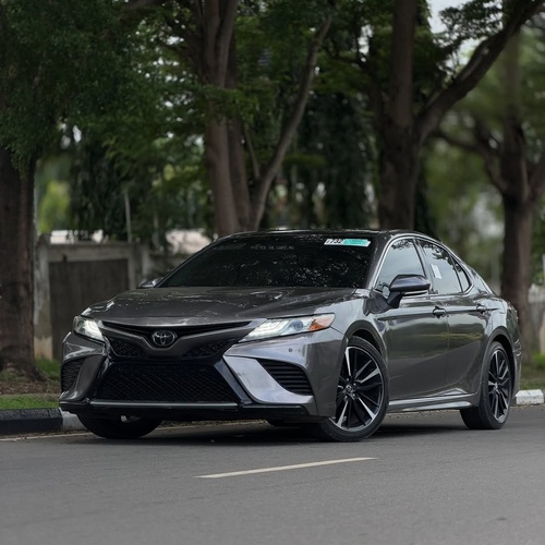 Foreign Used Toyota Camry XSE 2018– Super Clean & Sharp