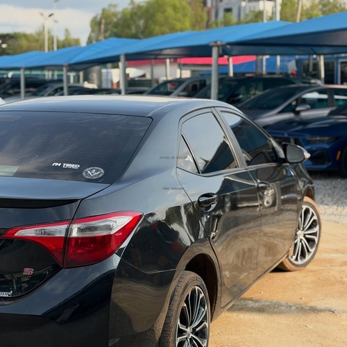 FOREIGN USED 2015 TOYOTA COROLLA FOR SALE