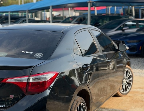 FOREIGN USED TOYOTA COROLLA 2015  FOR SALE