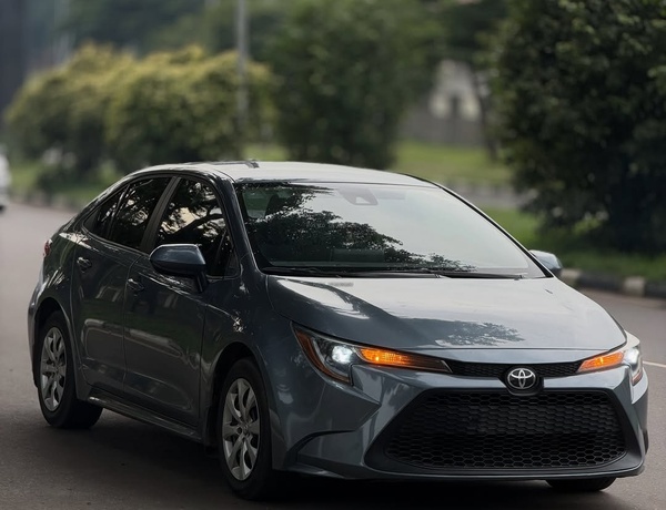 TOYOTA COROLLA LE 2020 FOR SALE
