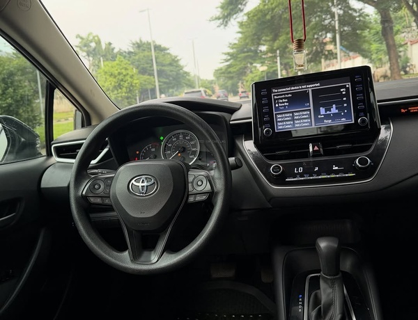 TOYOTA COROLLA LE 2020 FOR SALE