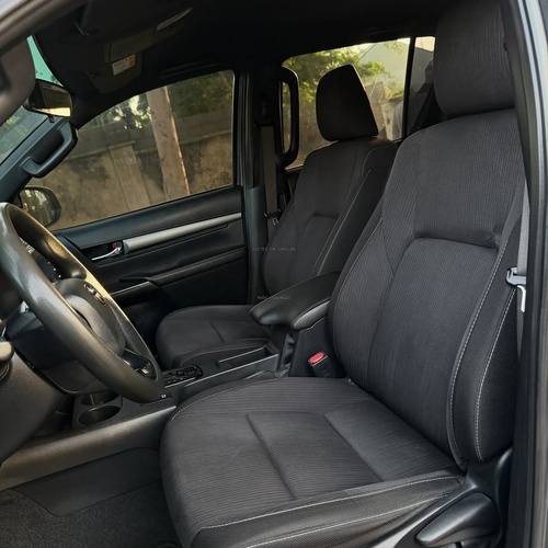 Foreign Used Toyota Hilux 2022– Super Clean & Rugged Pickup