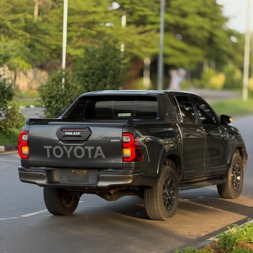 Foreign Used Toyota Hilux 2022– Super Clean & Rugged Pickup