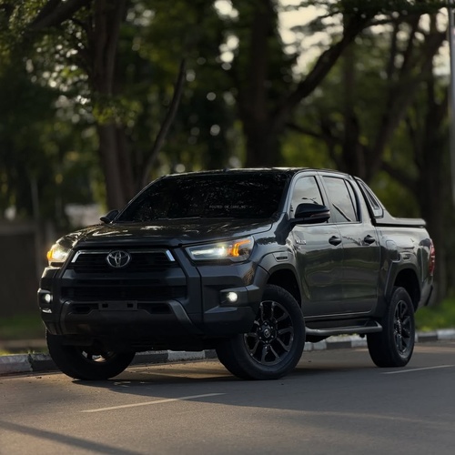 Foreign Used Toyota Hilux 2022– Super Clean & Rugged Pickup