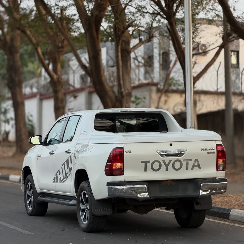 Foreign Used Toyota Hilux 2020 for Sale In Abuja image