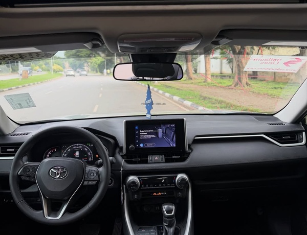 FOREIGN USED 2024 TOYOTA RAV4 FOR SALE
