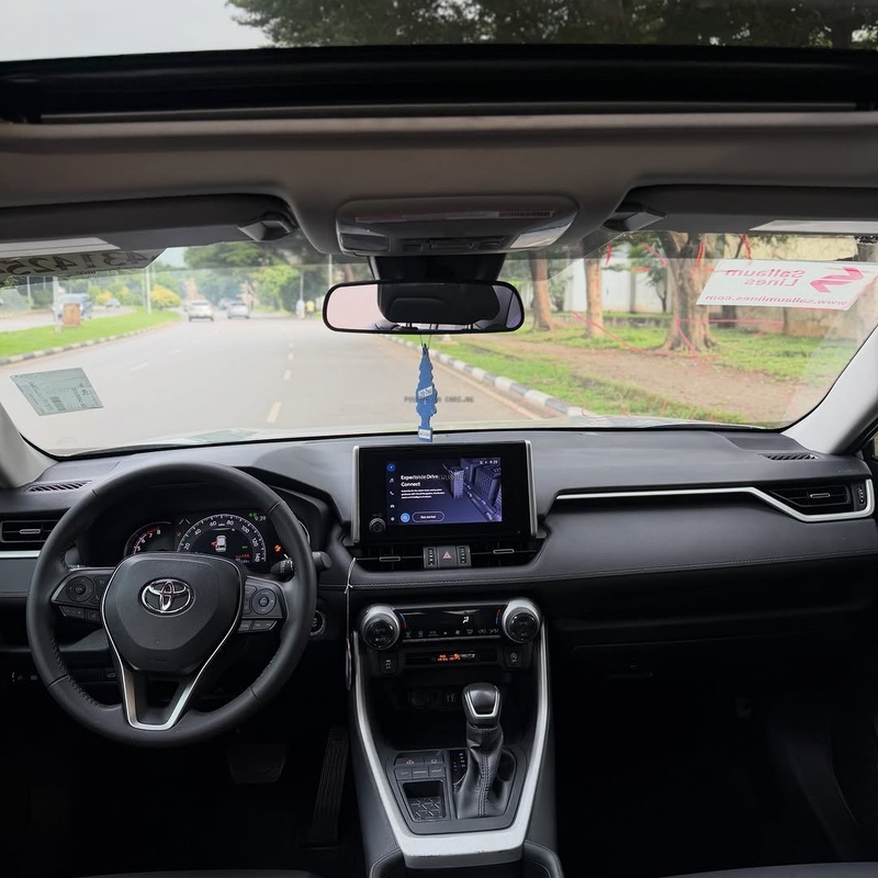 FOREIGN USED 2024 TOYOTA RAV4 FOR SALE image