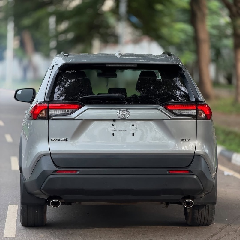 FOREIGN USED 2024 TOYOTA RAV4 FOR SALE image