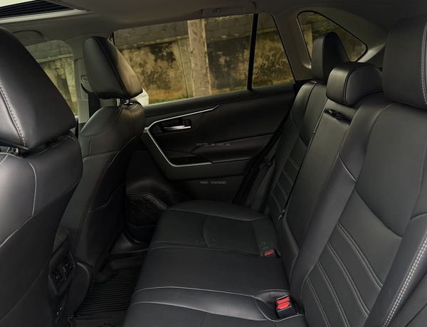 FOREIGN USED 2024 TOYOTA RAV4 FOR SALE