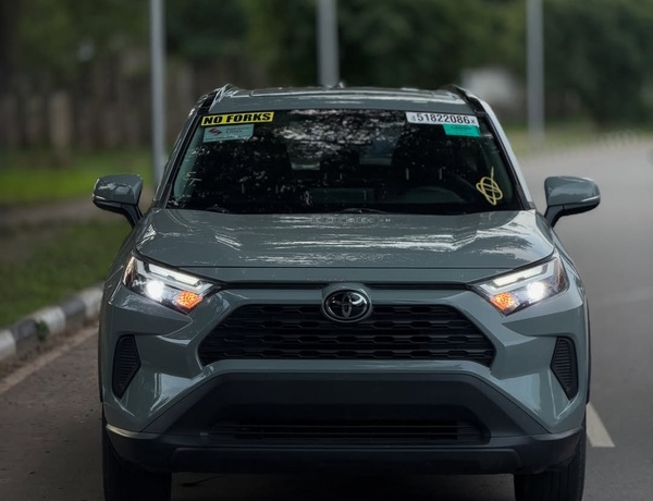FOREIGN USED 2024 TOYOTA RAV4 FOR SALE