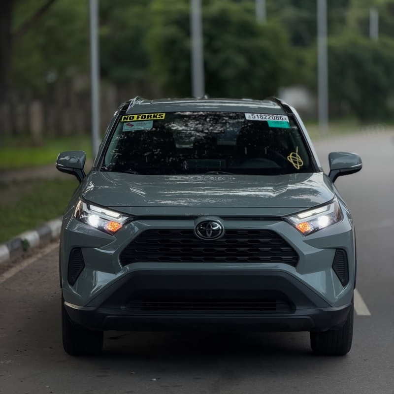 FOREIGN USED 2024 TOYOTA RAV4 FOR SALE image