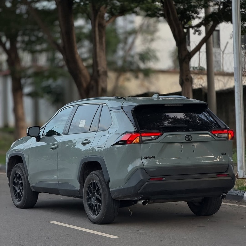 FOREIGN USED 2024 TOYOTA RAV4 FOR SALE image