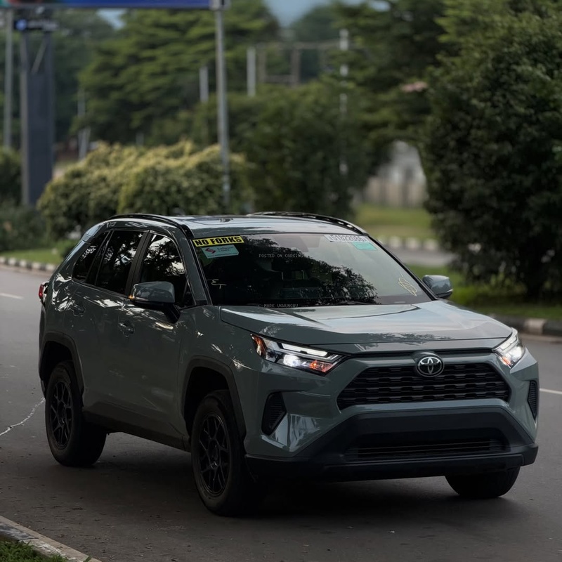 FOREIGN USED 2024 TOYOTA RAV4 FOR SALE image