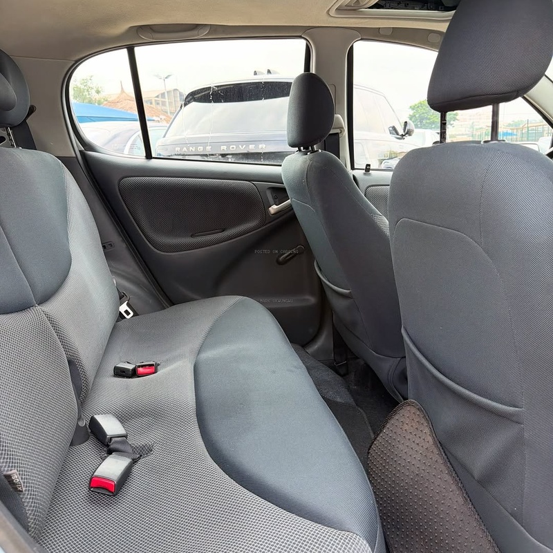 TOYOTA YARIS 2004 FOR SALE  image