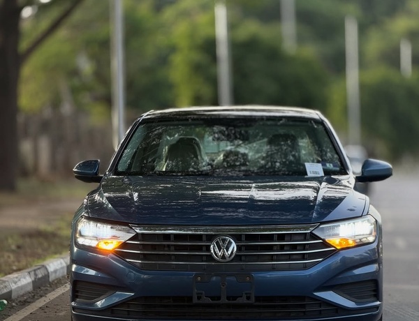 Foreign Used 2019 VOLKSWAGEN JETTA – Engine & Gear Perfect Condition