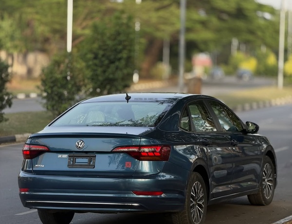 Foreign Used 2019 VOLKSWAGEN JETTA – Engine & Gear Perfect Condition