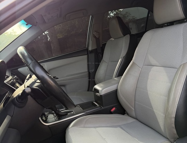 Extremely Super Clean Toyota Camry SE 2016 for Sale In Abuja