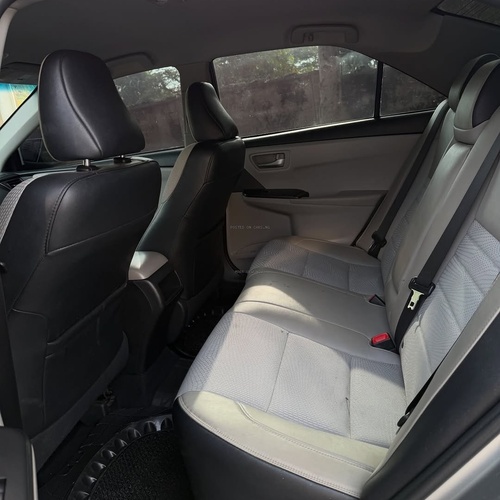 Extremely Super Clean Toyota Camry SE 2016 for Sale In Abuja