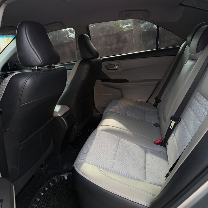 Extremely Super Clean Toyota Camry SE 2016 for Sale In Abuja image
