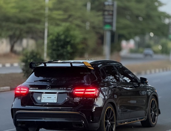 Foreign Used Mercedes Benz GLA45 AMG 2017 for Sale In Abuja