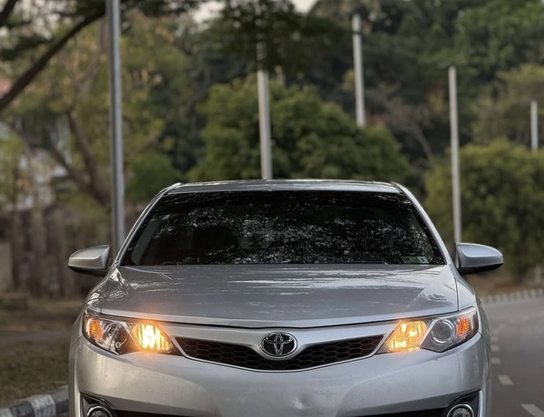 Foreign used Toyota Camry SE 2012 model for Sale In Abuja