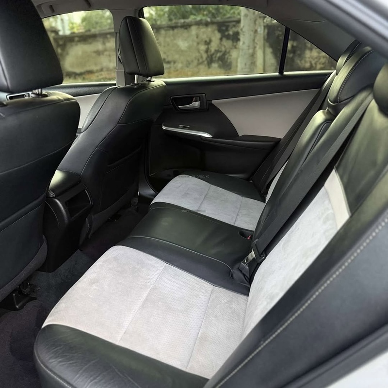Foreign used Toyota Camry SE 2012 model for Sale In Abuja image