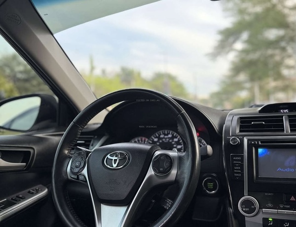 Foreign used Toyota Camry SE 2012 model for Sale In Abuja