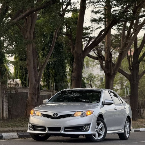 Foreign used Toyota Camry SE 2012 model for Sale In Abuja