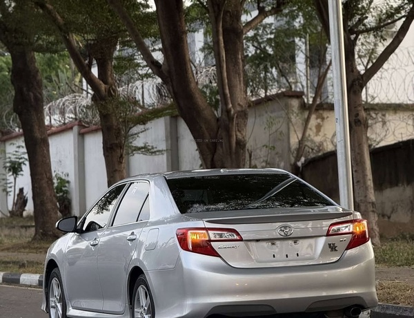 Foreign used Toyota Camry SE 2012 model for Sale In Abuja