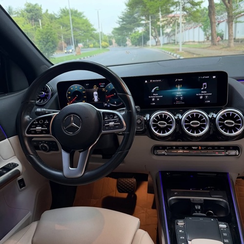 MERCEDES-BENZ GLA250 2021 FOREIGN USED – LUXURY SUV, VERY CLEAN & RELIABLE