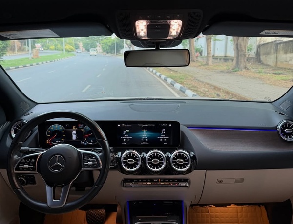 MERCEDES-BENZ GLA250 2021 FOREIGN USED – LUXURY SUV, VERY CLEAN & RELIABLE