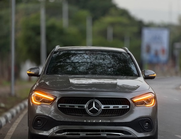 MERCEDES-BENZ GLA250 2021 FOREIGN USED – LUXURY SUV, VERY CLEAN & RELIABLE
